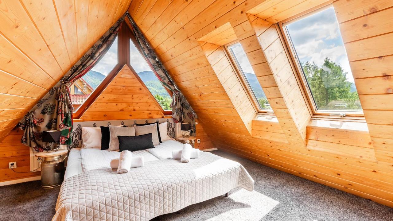 Deluxe Apartment (4 Adults)