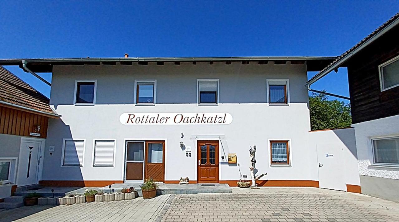 B&B Roßbach - Rottaler Ferienhaus - Rottaler Oachkatzl - Bed and Breakfast Roßbach