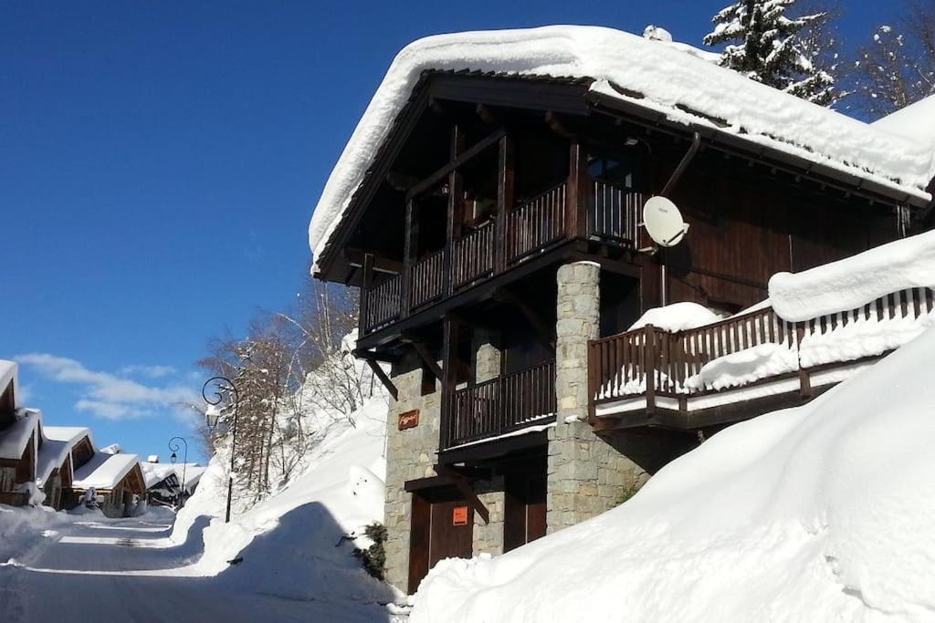 Chalet Fegguese - 4 bedroom chalet with hot-tub - B&B