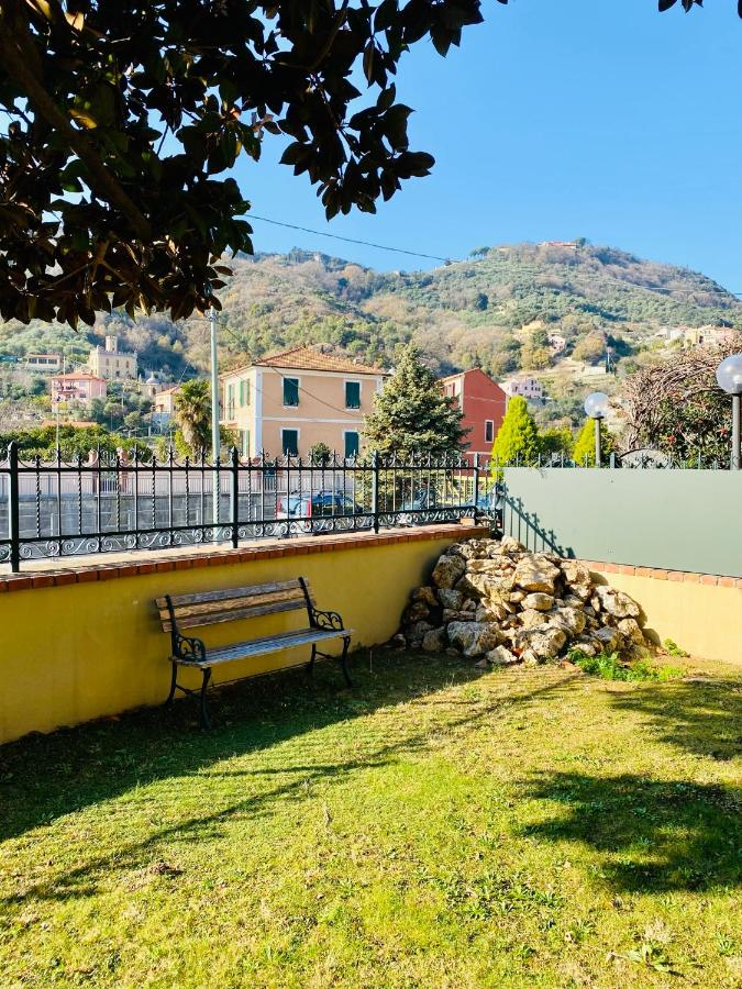 Hostdomus - Villa Cicala - B&B