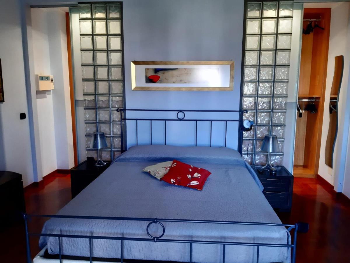 Apartamento de 2 dormitorios