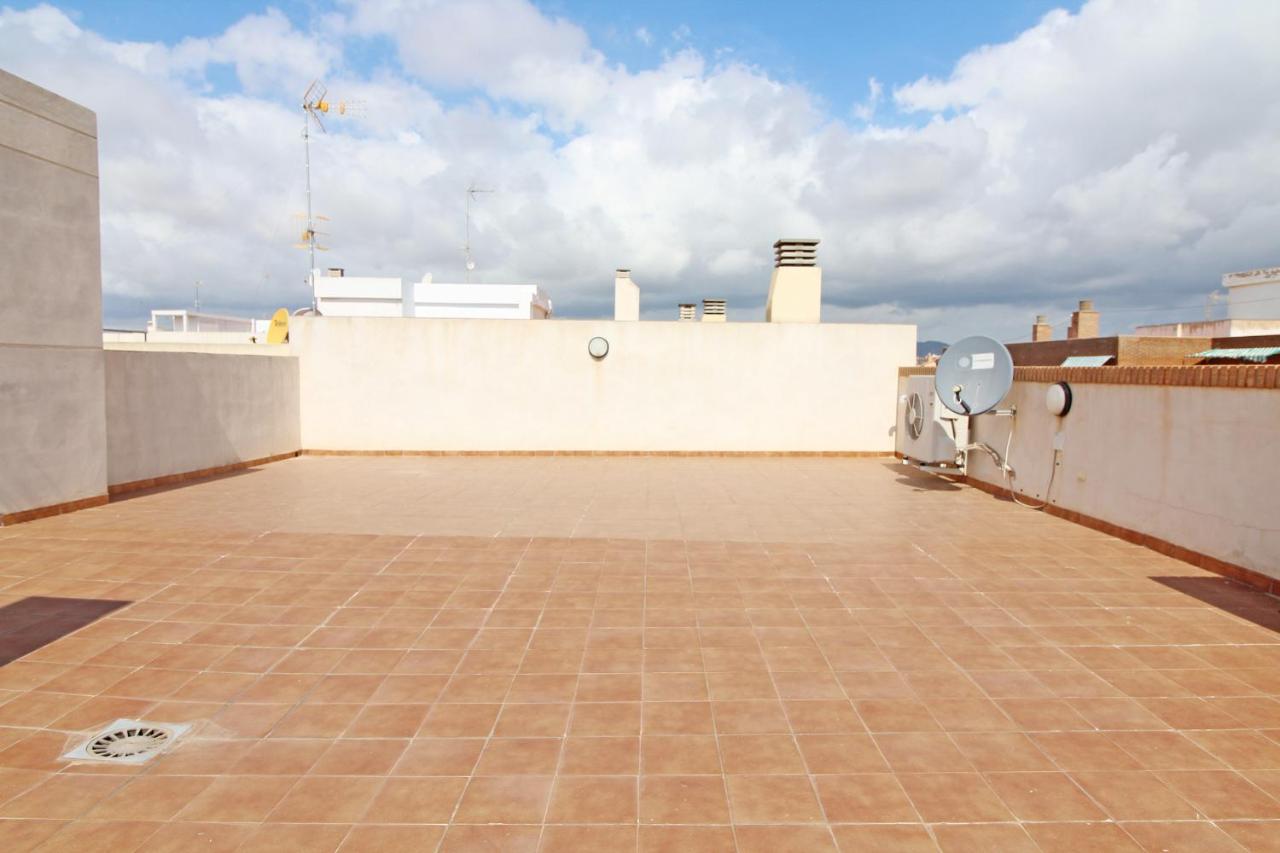 Global Vacacional, Ático con 2 terrazas en la playa Puerto de Sagunto - Chambres d'hôtes El Port de Sagunt