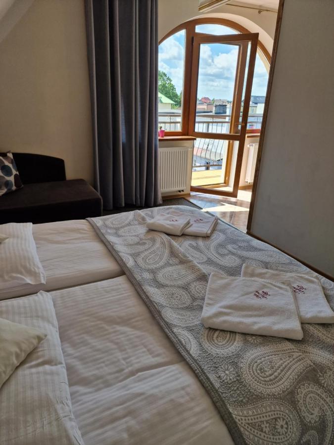 Family Studio with Balcony