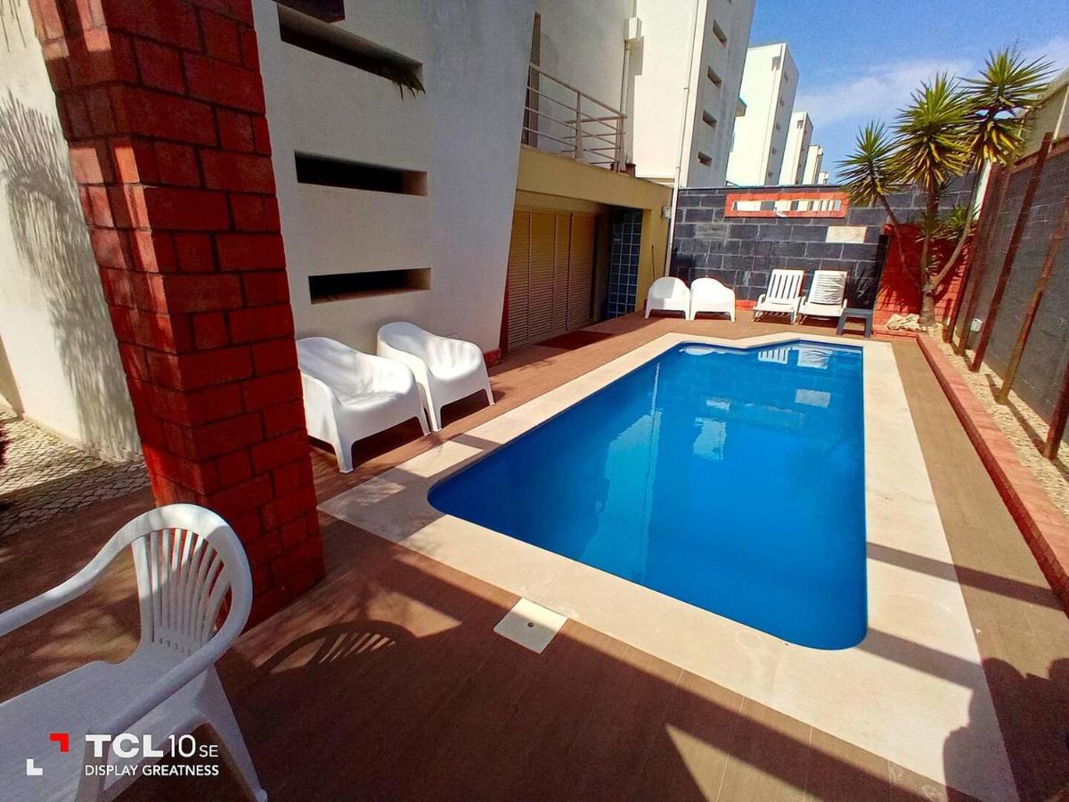 Sesimbra Charming Pool Duplex BBK & Garden - Ferienwohnung