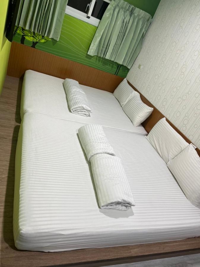 Quadruple Room with Private Bathroom