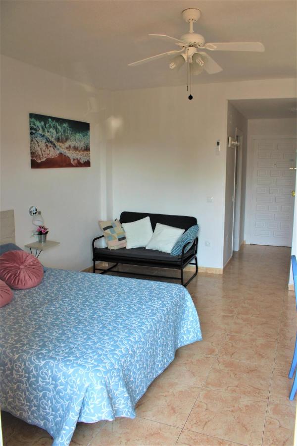 SUN & SEA BENALBEACH - Bed and Breakfast Benalmádena