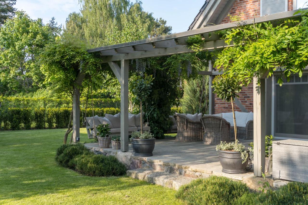 Siedlisko Belfort - Dom Wschodów - B&B Schodno