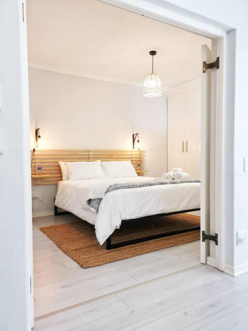 Seaside Respite Main road apartment - B&B Hermanus