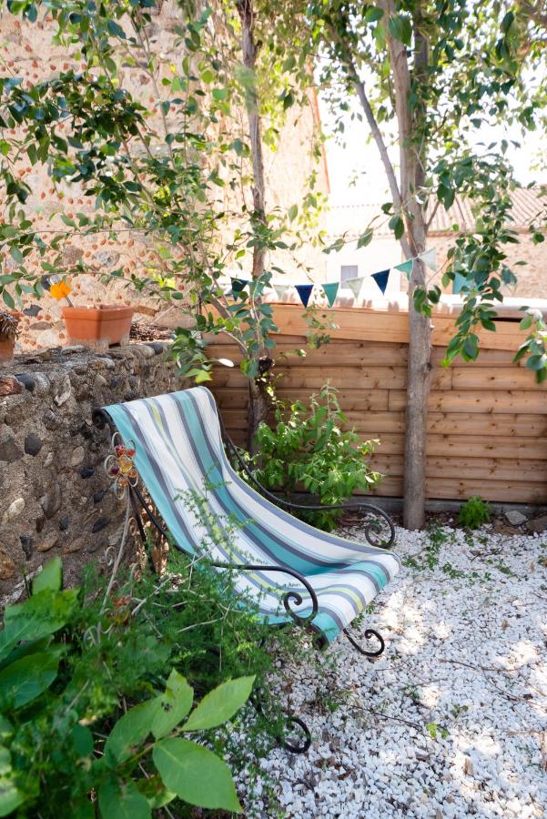 Gîte Les Mathouans - B&B Latour-de-France