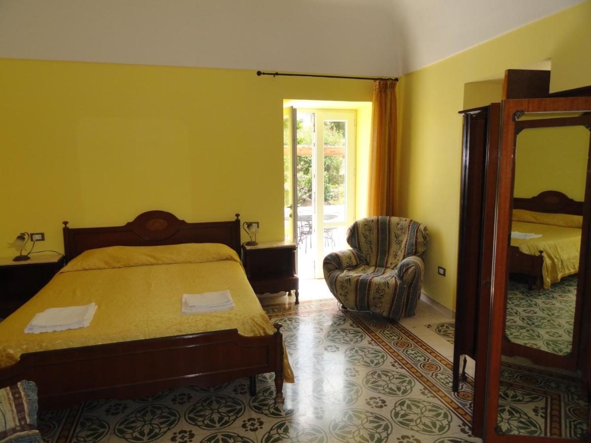 Doppelzimmer mit Parkblick