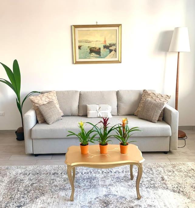 Roseto Beach Entire Apartment - B&B Roseto degli Abruzzi