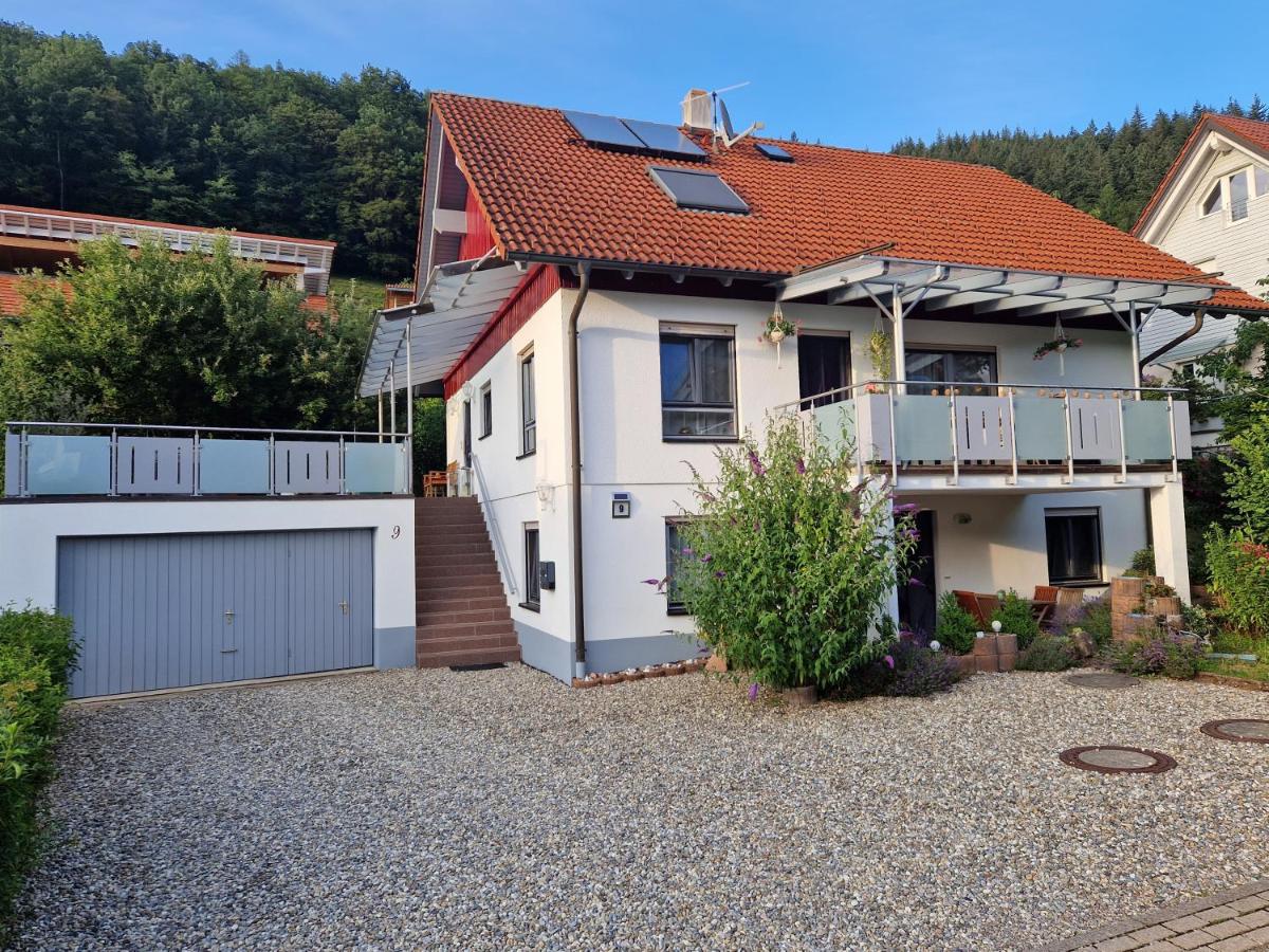 B&B Oberried - Schwarzwaldglück Apartment - Bed and Breakfast Oberried