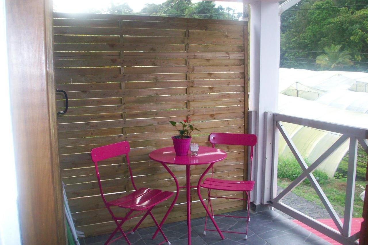 Appartamento con 2 Camere da Letto e Vista Mare e Montagna