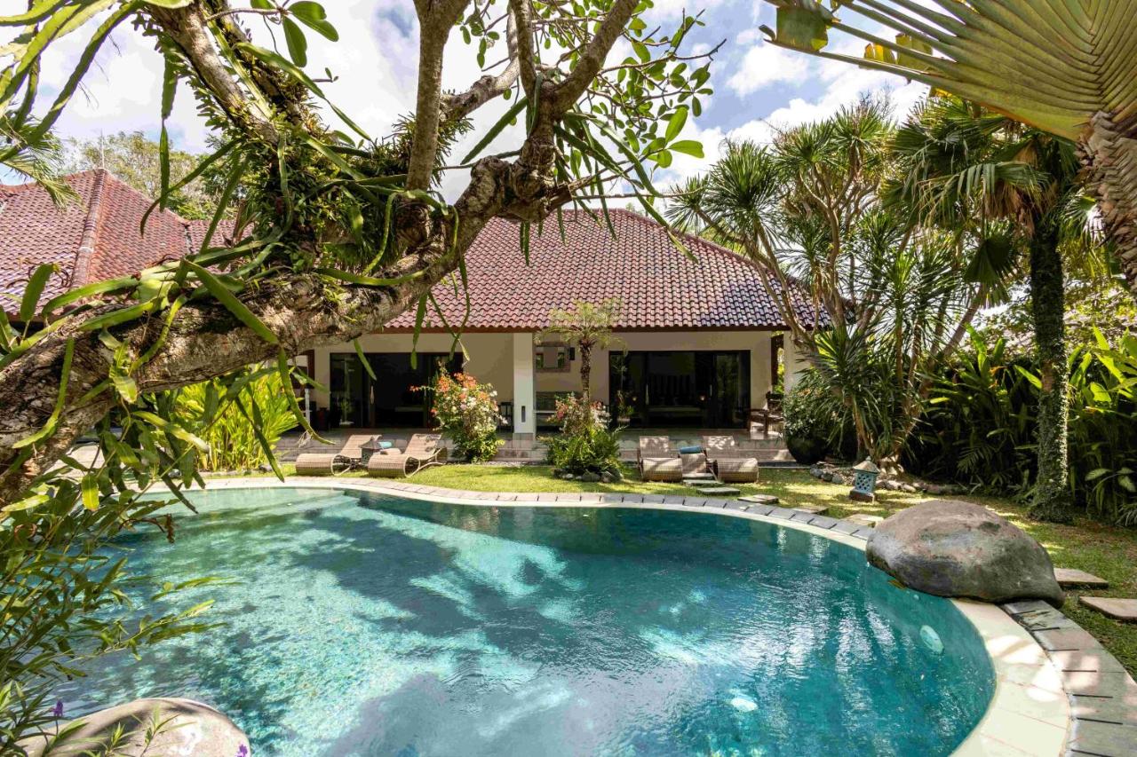 B&B Canggu - Spacious, Serene Villa - 7 mins from Finns Beachclub - Bed and Breakfast Canggu