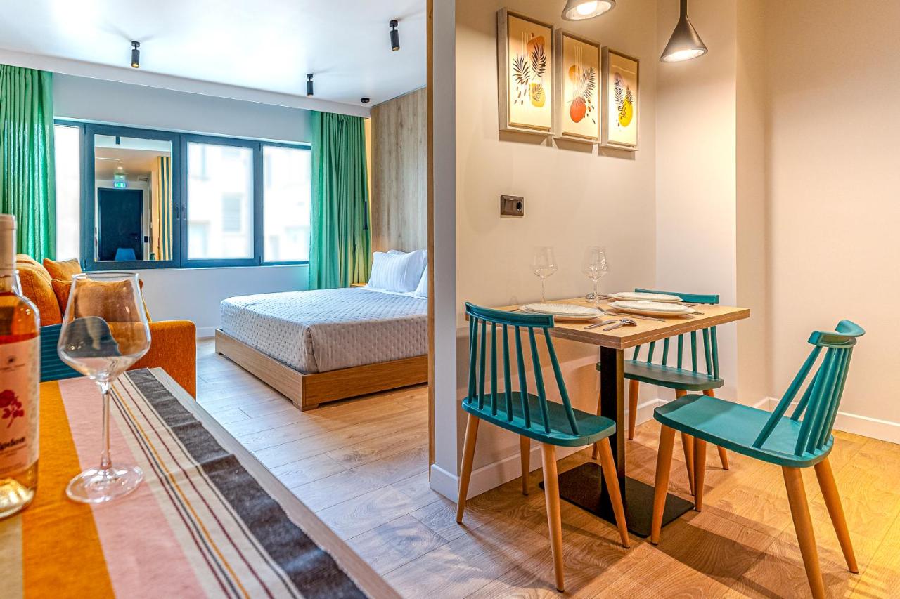Superior Apartment