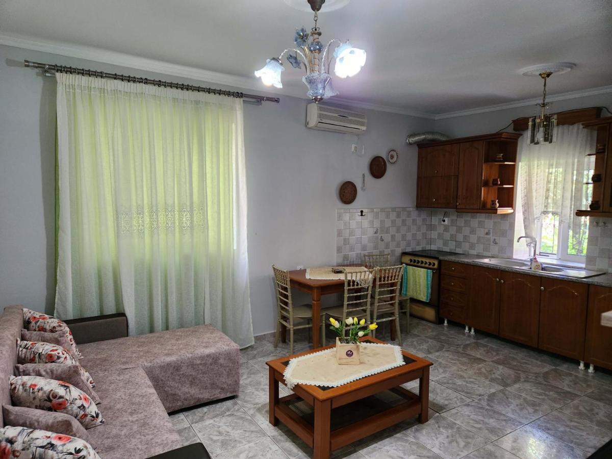 B&B Saranda - Cosy guest house - Bed and Breakfast Saranda