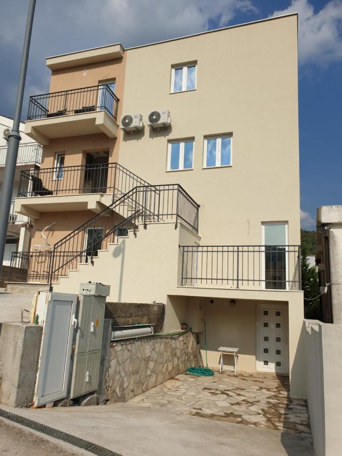 Apartmani Bulatović Budva-Becici - B&B