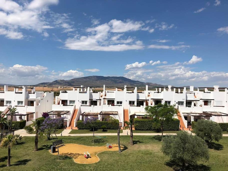 B&B Alhama de Murcia - Great Appartement & Golf With Big Roof Terrace - Bed and Breakfast Alhama de Murcia