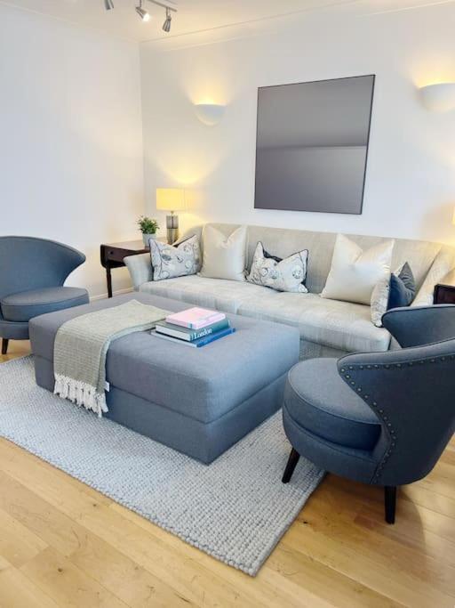 B&B Londres - Beautiful Central London Mews, sleeps 4 - Bed and Breakfast Londres