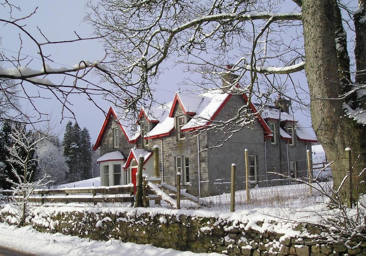 B&B Newtonmore - Cluny Mains - Bed and Breakfast Newtonmore