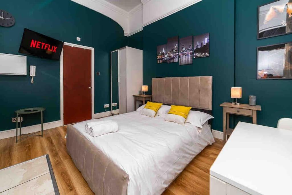 B&B London - Hyde Park Studio 8 - Bed and Breakfast London