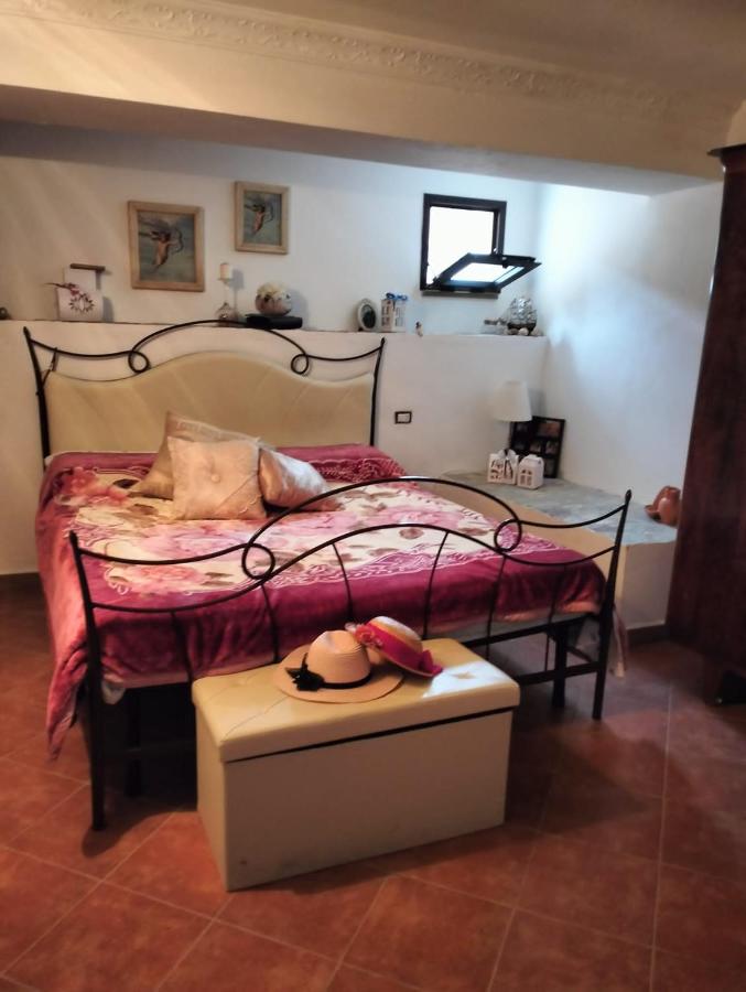 B&B Foria - Le Tre L - Bed and Breakfast Foria