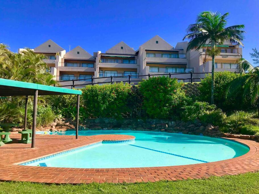 Salt Rock Ocean Views - B&B