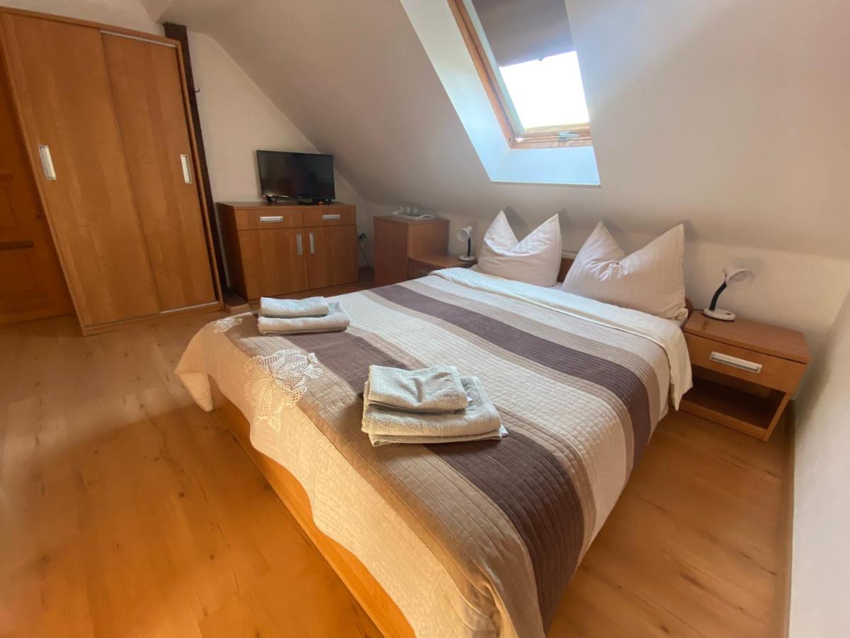 Habitación Cuádruple con baño privado