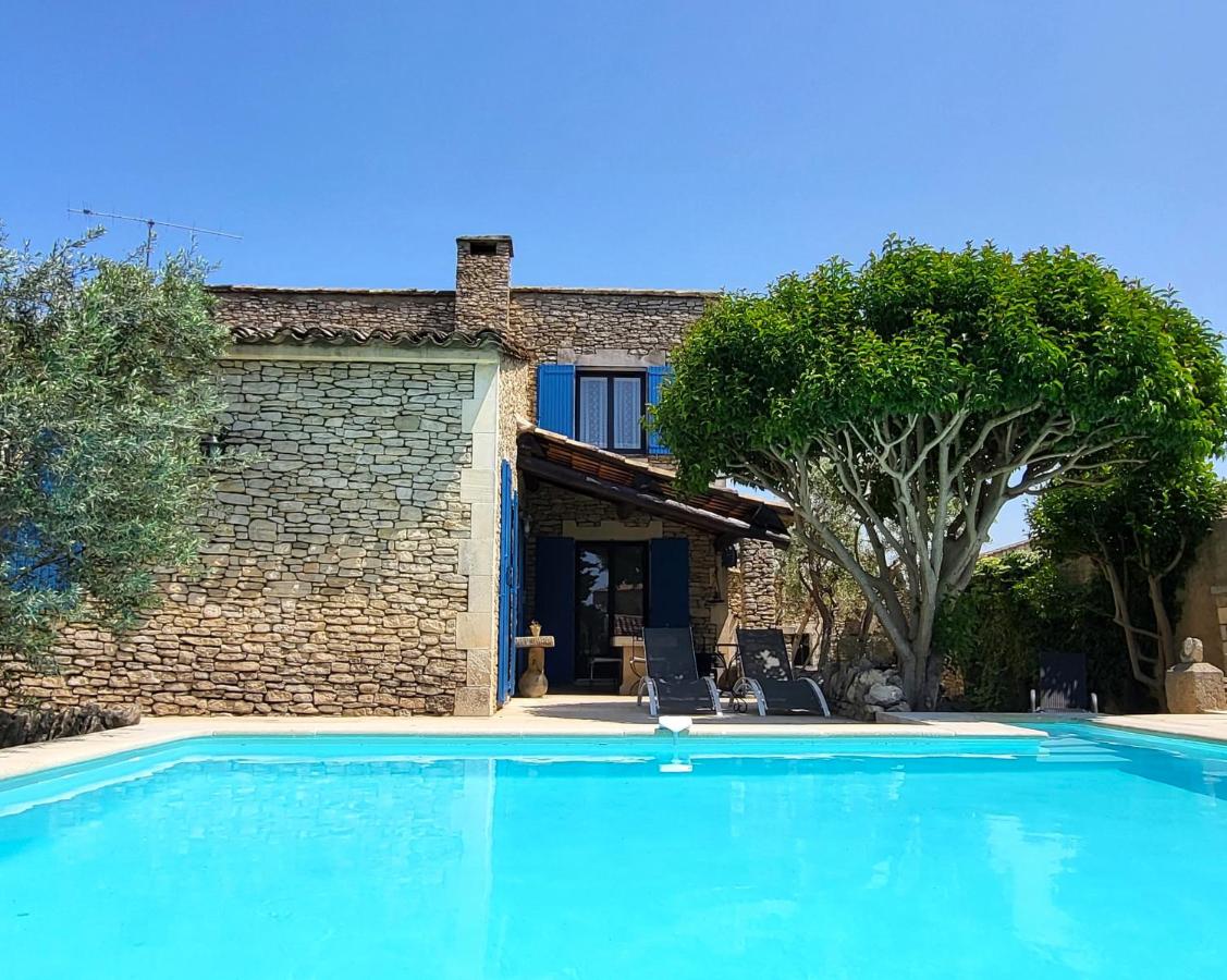 "La Massette du Cheval Blanc" Villa de caractère en pierre - B&B L'Isle-sur-la-Sorgue