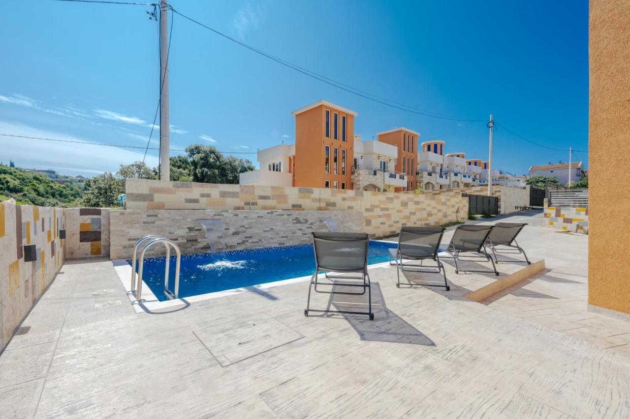 Villa AS - Ferienwohnung Bar