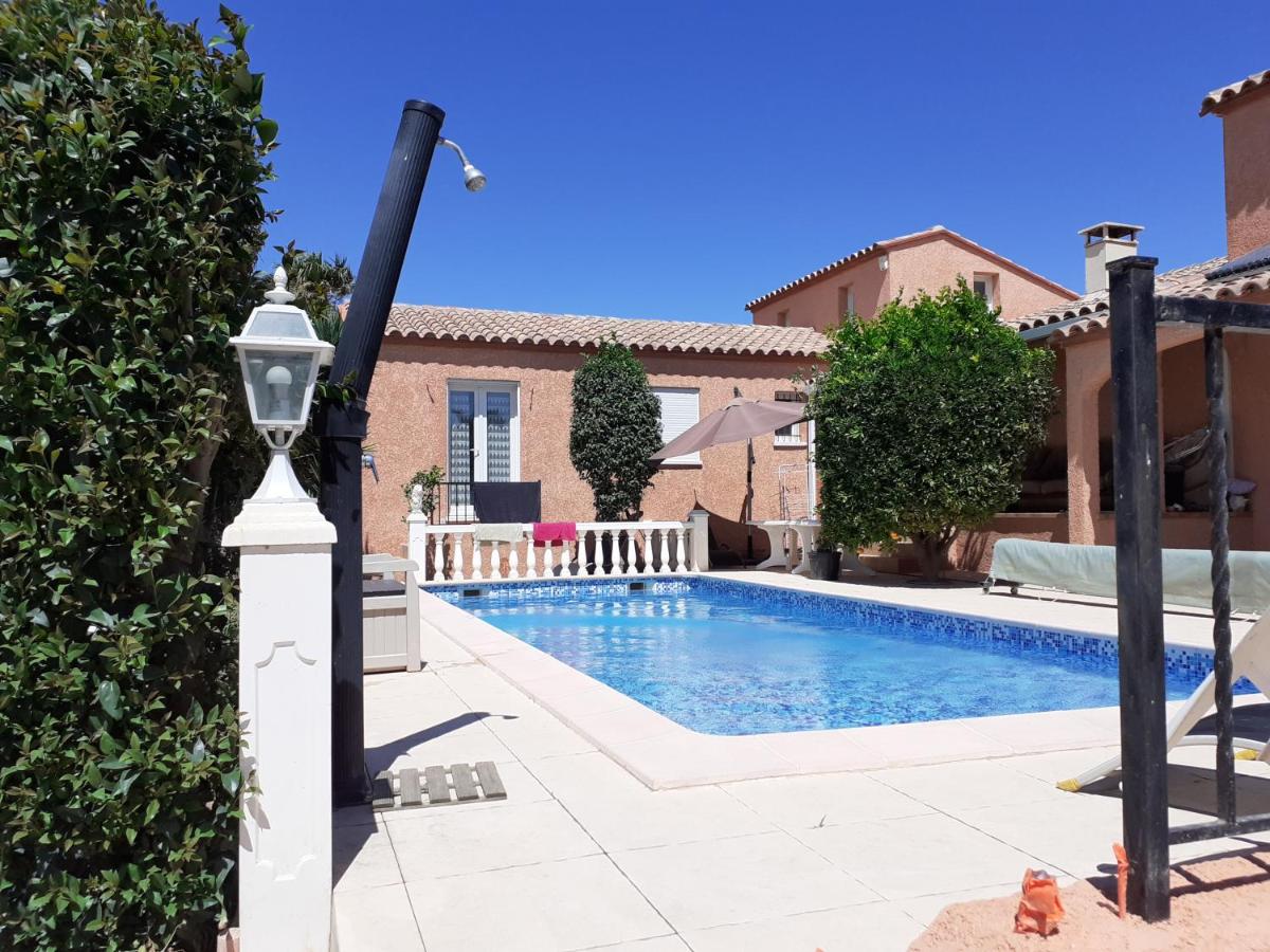 villa avec piscine privée - B&B