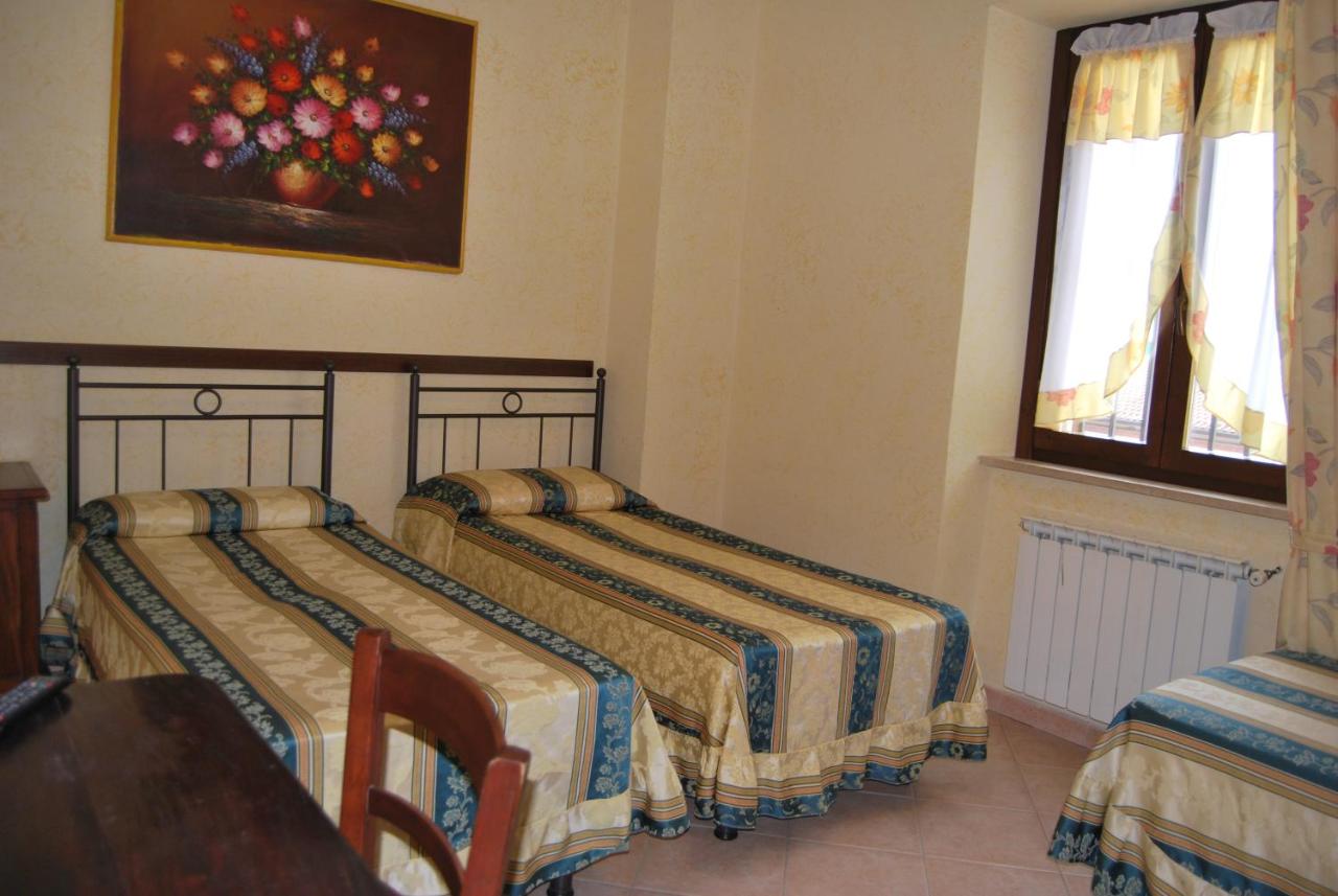Triple Room with Garden View