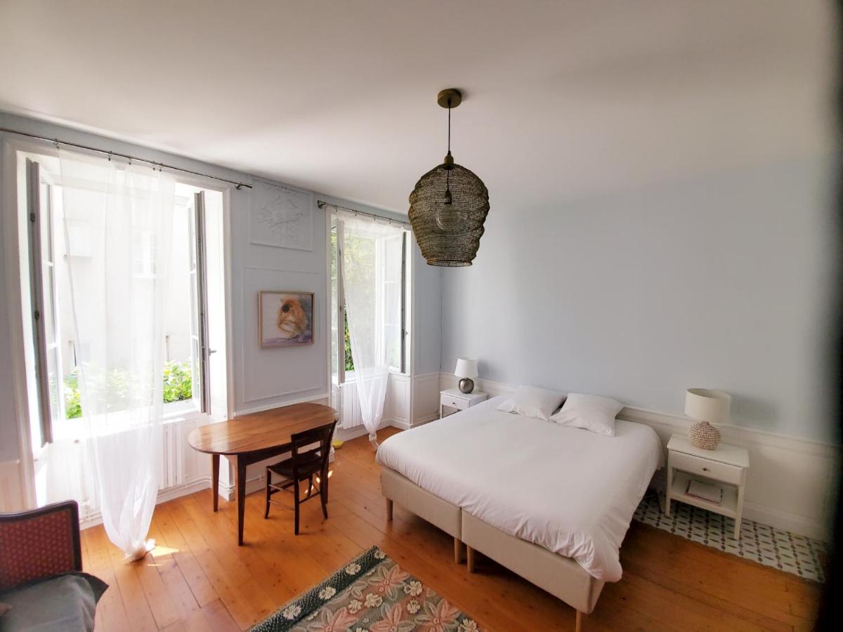 La Maison de ville 76m2 avec terrasse de 22m2 - Chambres d’hôtes