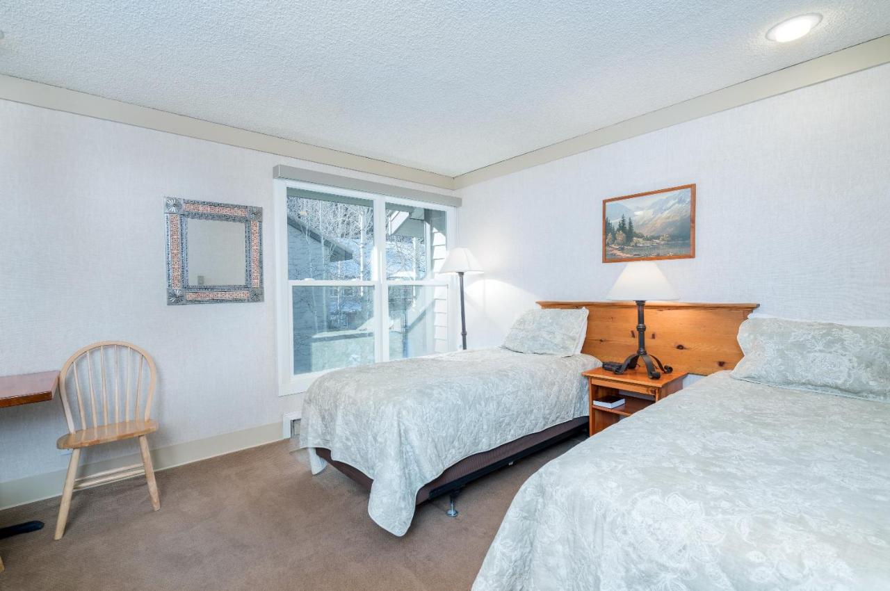 B&B Telluride - Mountainside Inn 216 Hotel Room - Bed and Breakfast Telluride