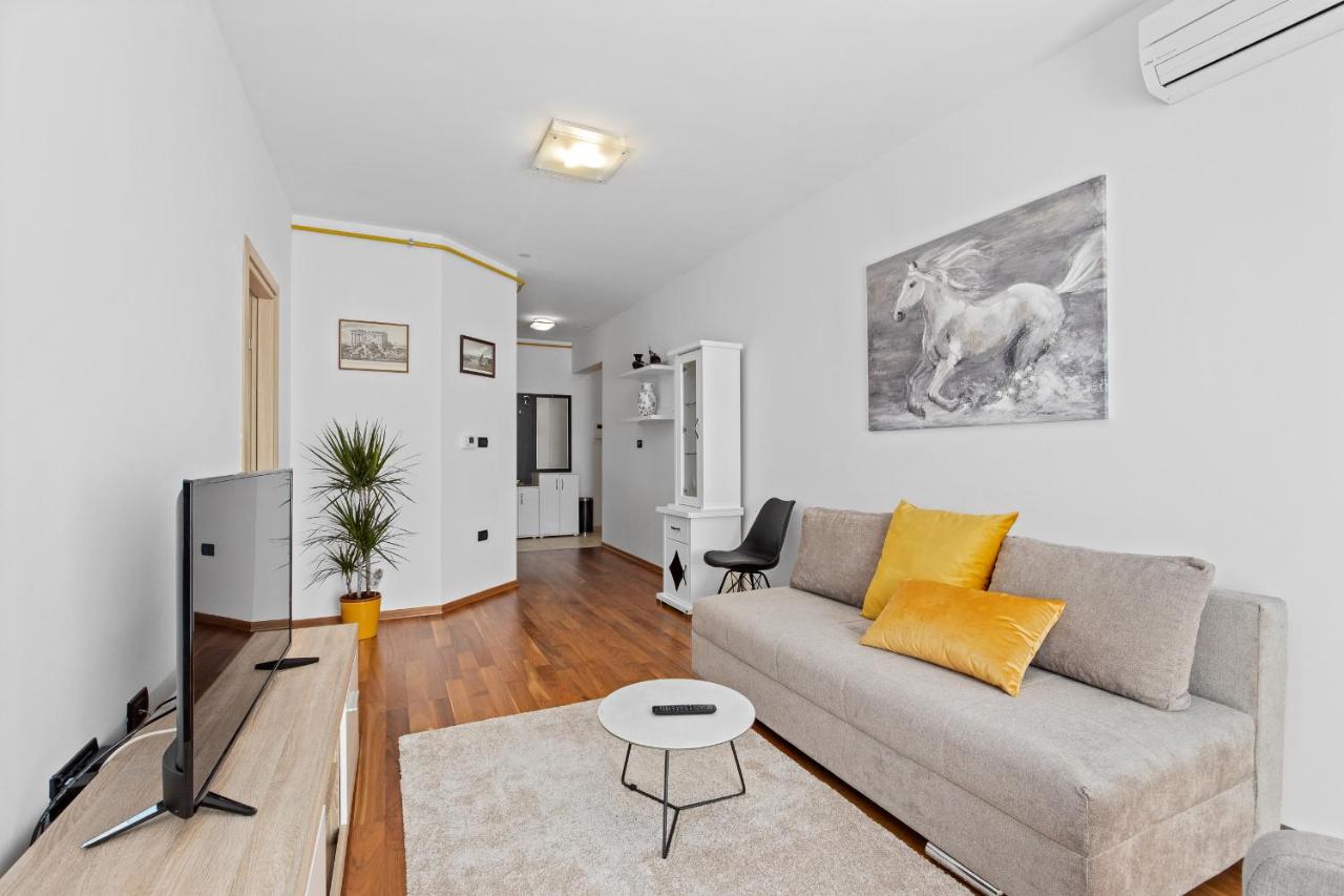 Feniks Fažana apartman - B&B Fasana