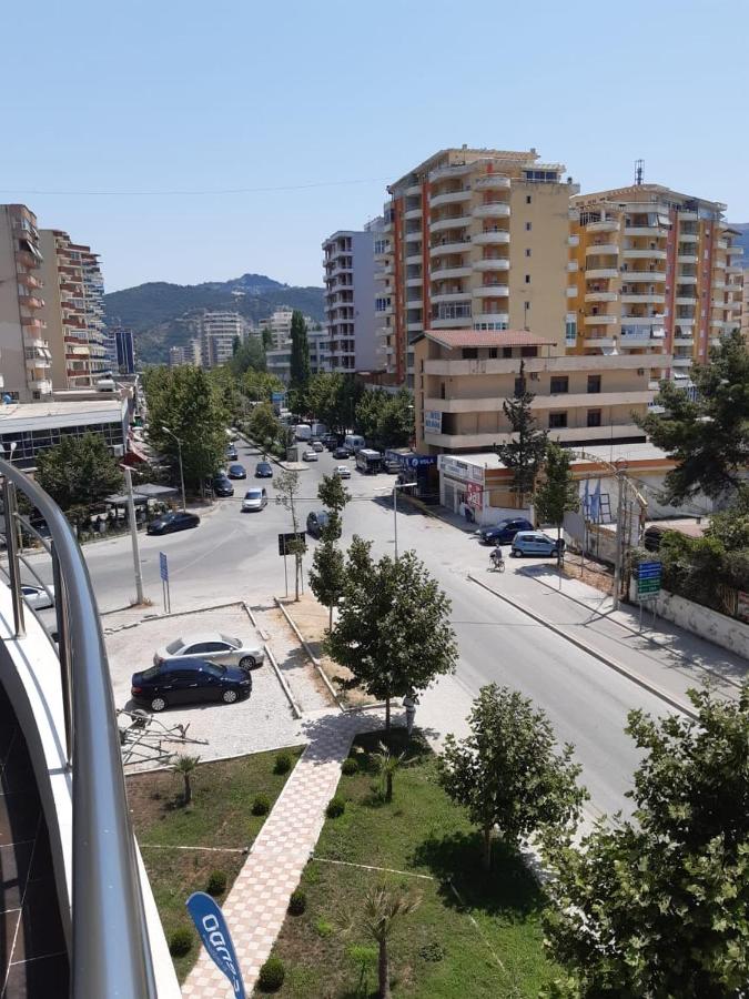 Lovely Apartament - B&B Valona