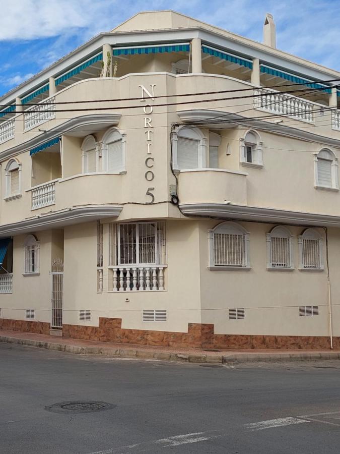 Apartment near sea Nortico 5 Torrevieja Spain - B&B Torrevieja