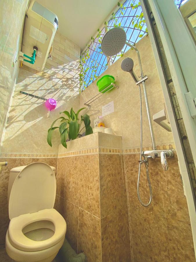 Basic Driepersoonskamer met Gedeelde Badkamer