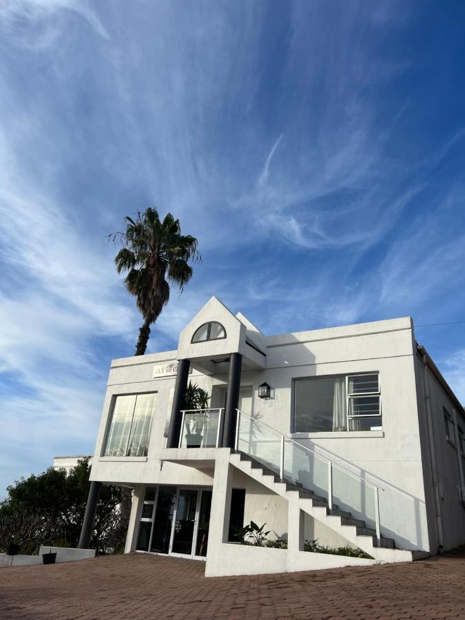 Sunny Bali Cottage - B&B Mossel Bay