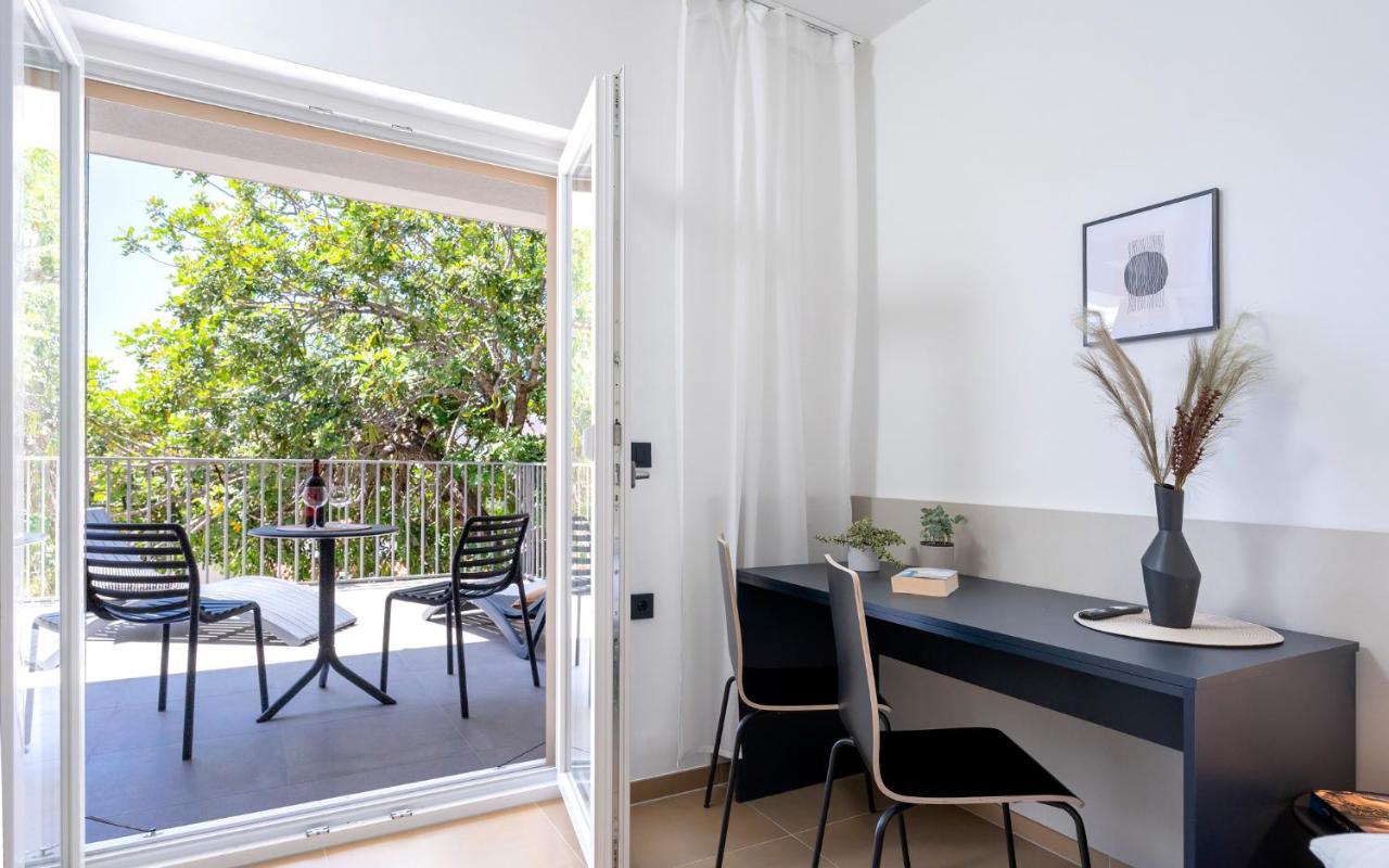 Dino "Green Terrace" - ZF Hvar - Ferienwohnung Hvar