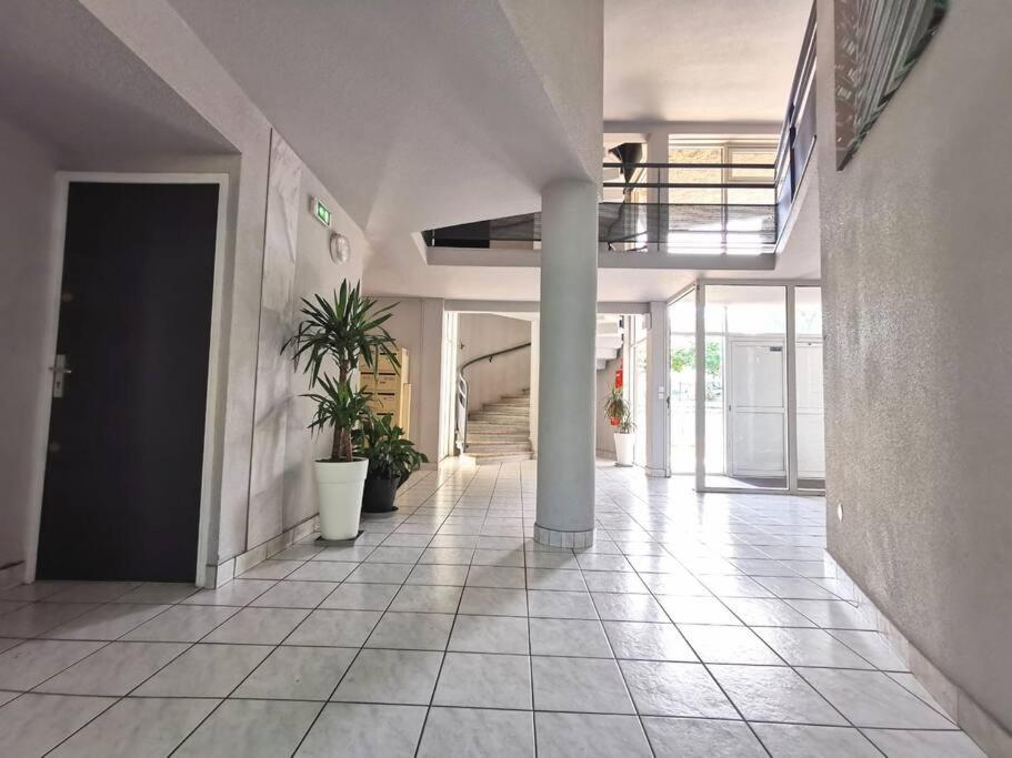 * Le STUDI, Studio Cosy, MBS, Wifi, Parking, Clim* - B&B Montpellier