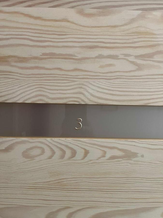 Zweibettzimmer mit Gemeinschaftsbad