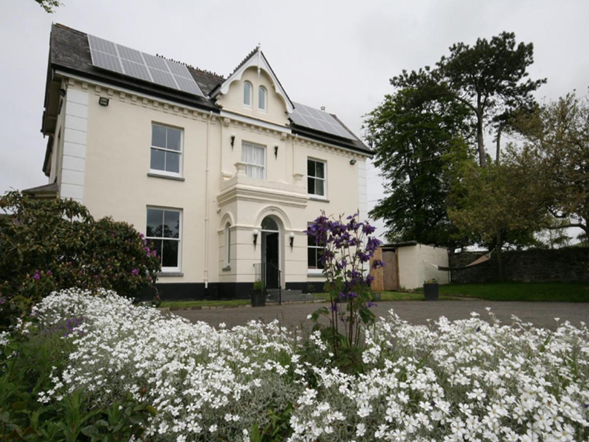 Caemorgan Mansion - Ferienwohnung