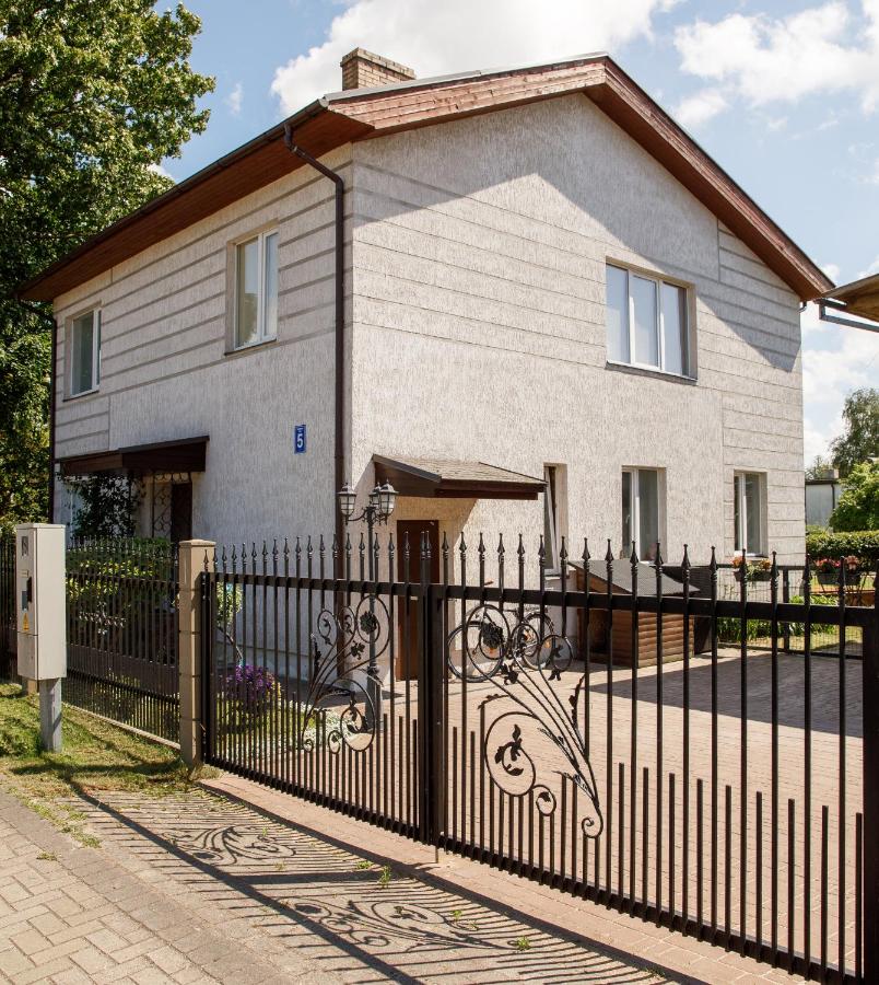 B&B Ventspils - LULU GAST HAUS - Bed and Breakfast Ventspils