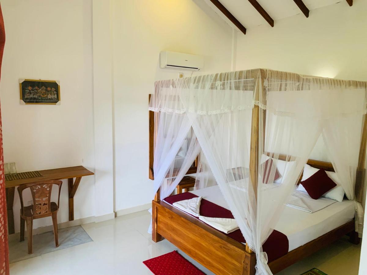 B&B Sigiriya - Green Hut Hotel & Restaurant - Bed and Breakfast Sigiriya