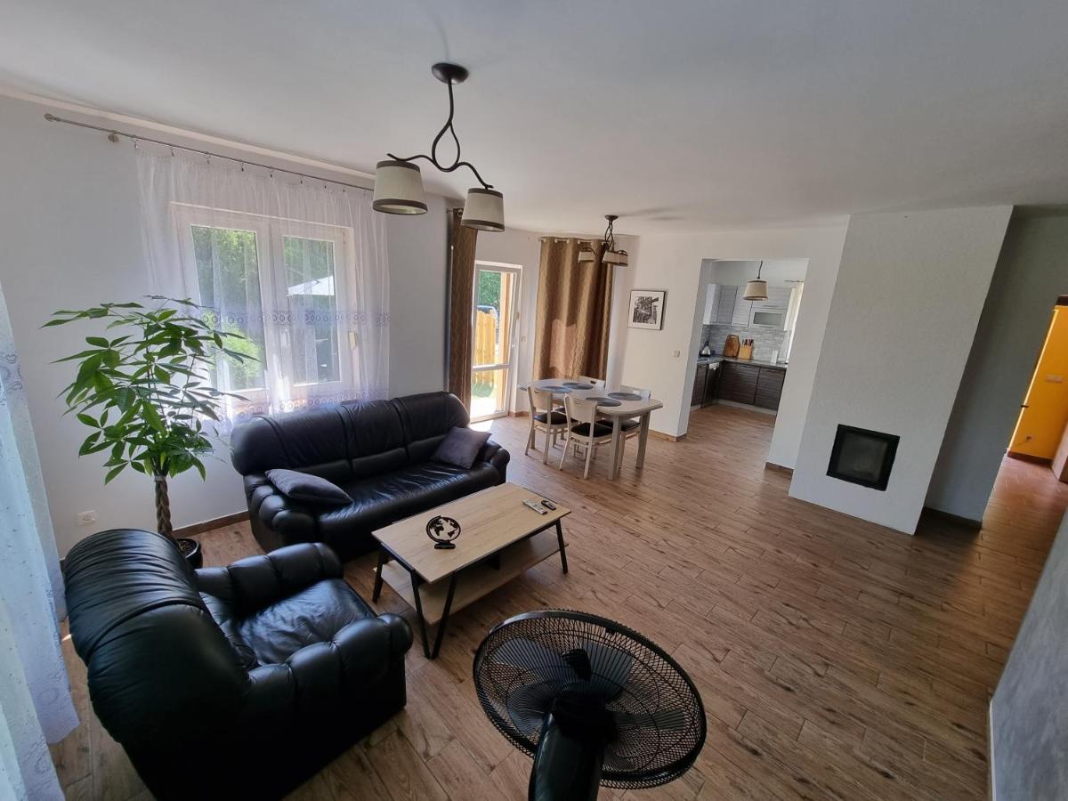 Pokoje pod Dębem Grzybowo - Ferienwohnung Grzybowo