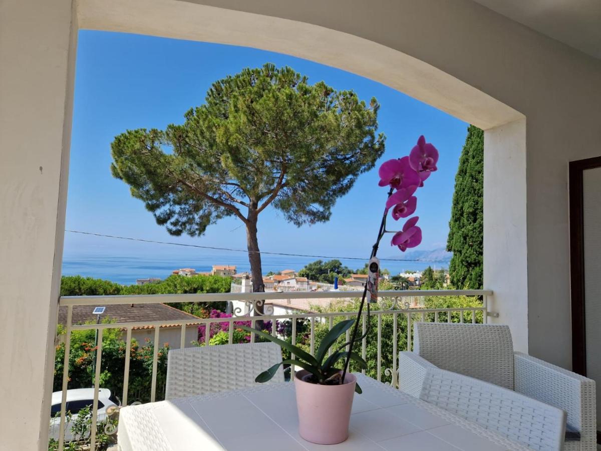 La finestra sul golfo - Bed and Breakfast