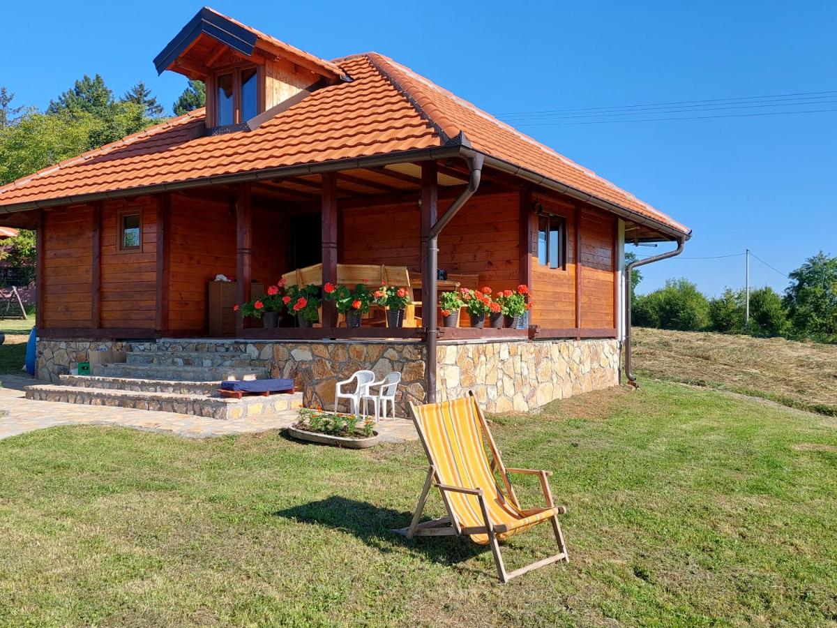 B&B Gornji Milanovac - Kuća za odmor Filipović - Bed and Breakfast Gornji Milanovac