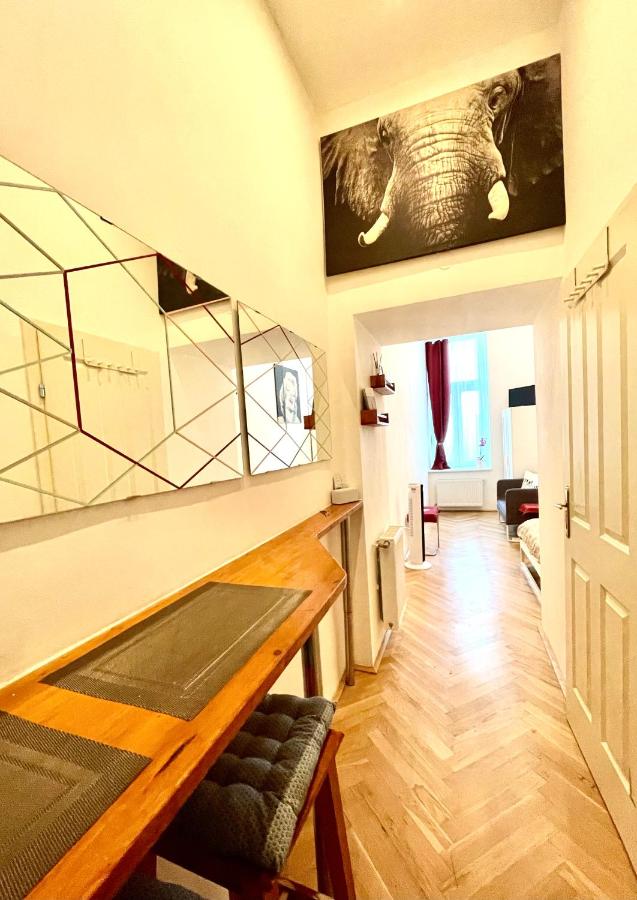 B&B Wien - Private place with a soul - Bed and Breakfast Wien