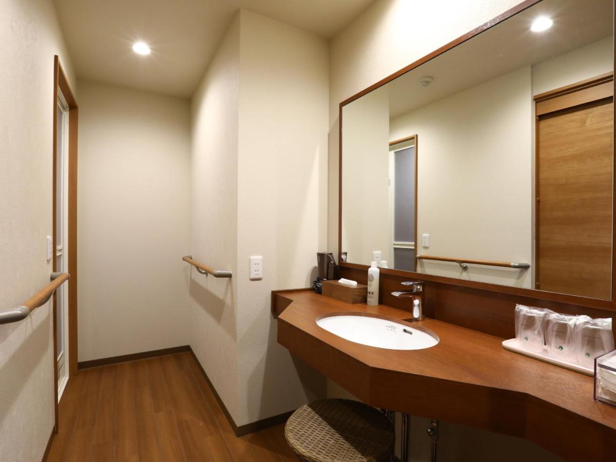 Deluxe Twin Room with Sea View